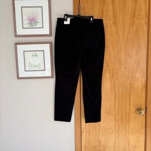 Black Talbots Slim Ankle Jean size 12 Petite, Denim Steetch